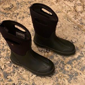 Bogs size 6 EUC